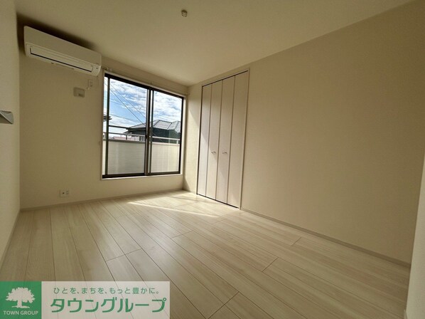 矢作町戸建の物件内観写真